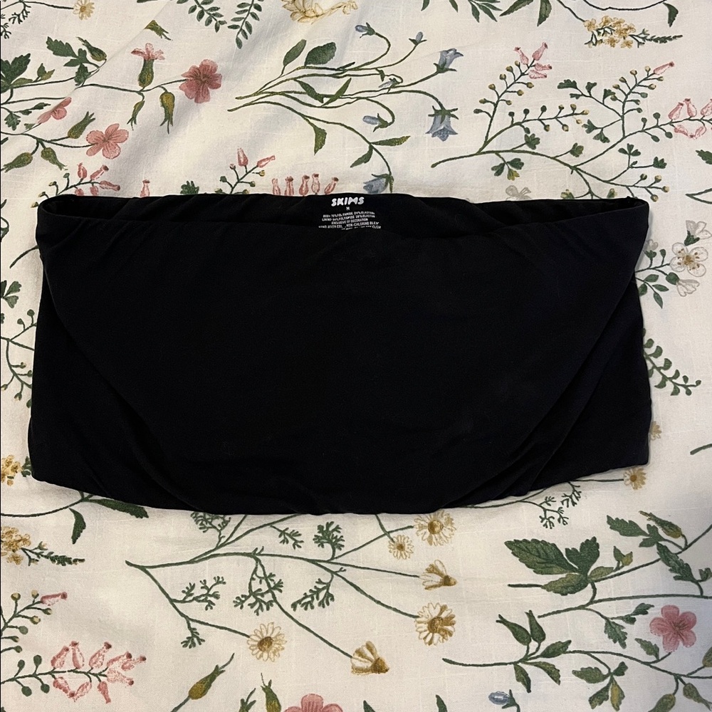 SKIMS Classic Black Bandeau Top